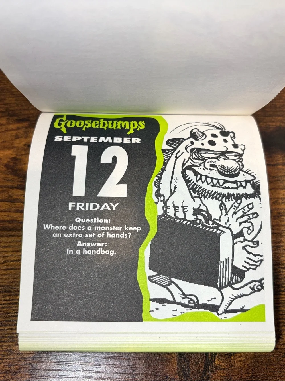 Vintage 1997 R. L. Stine Goosebumps 365 Scare-A-Day Calendar Creep Notes Unused